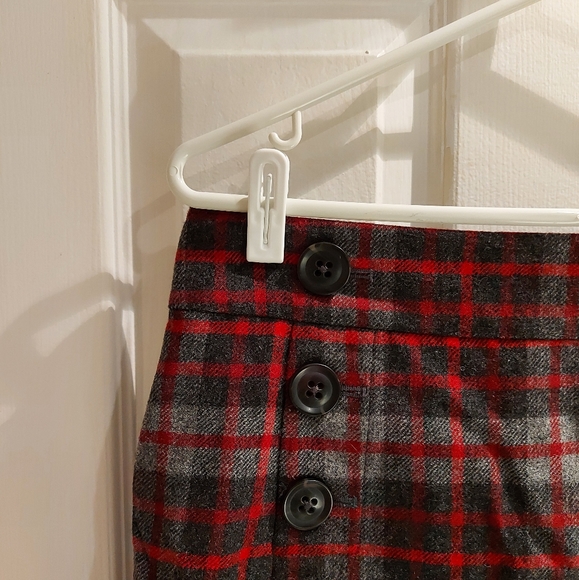 Gap | Plaid Skirt - Picture 2 of 12